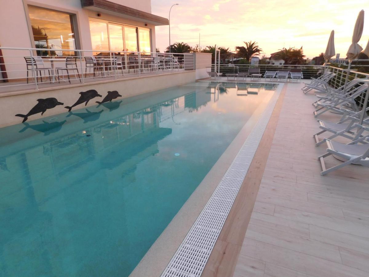 Hotel Oceano Marina di Pietrasanta Luaran gambar