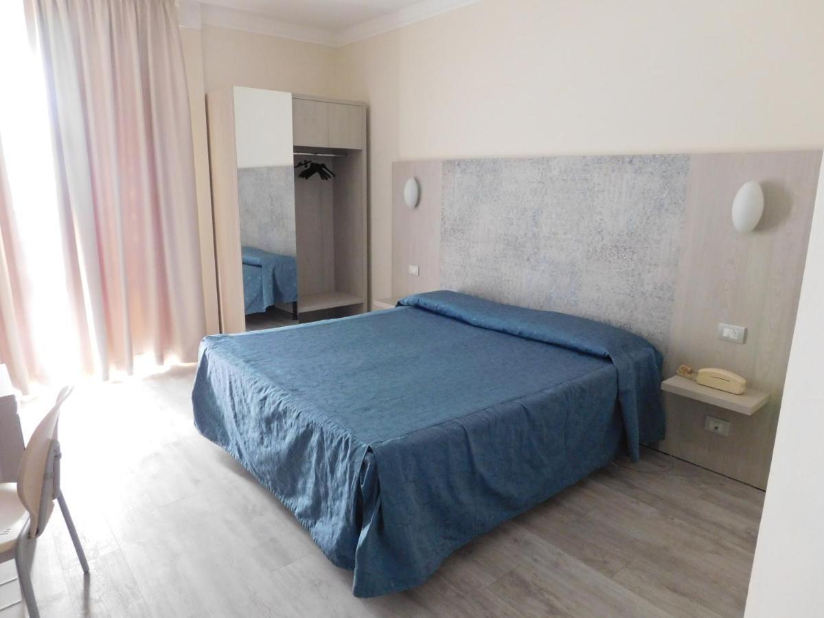 Hotel Oceano Marina di Pietrasanta Luaran gambar