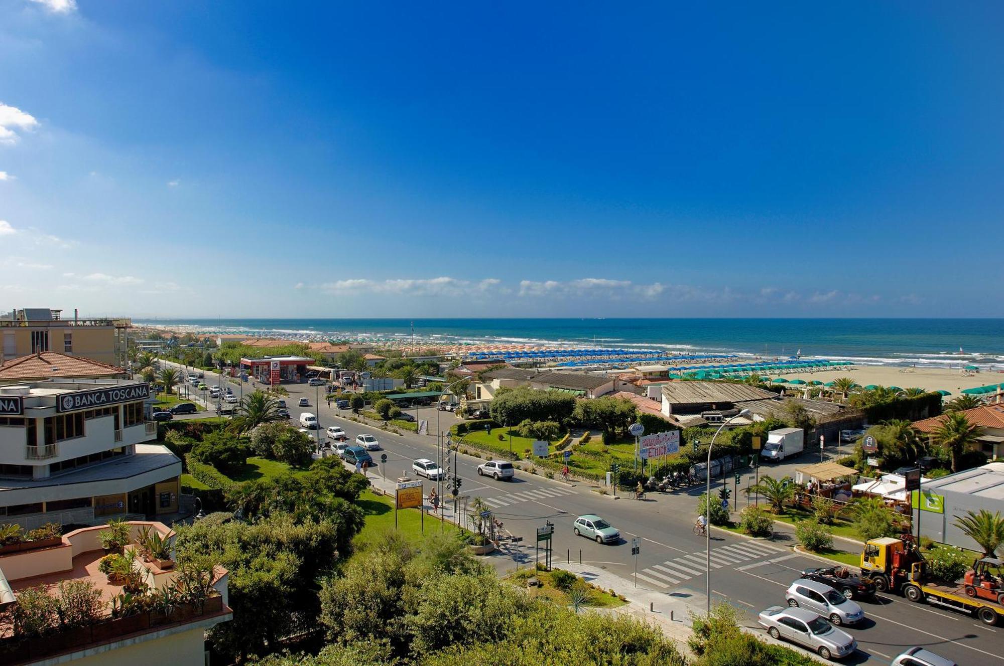 Hotel Oceano Marina di Pietrasanta Luaran gambar