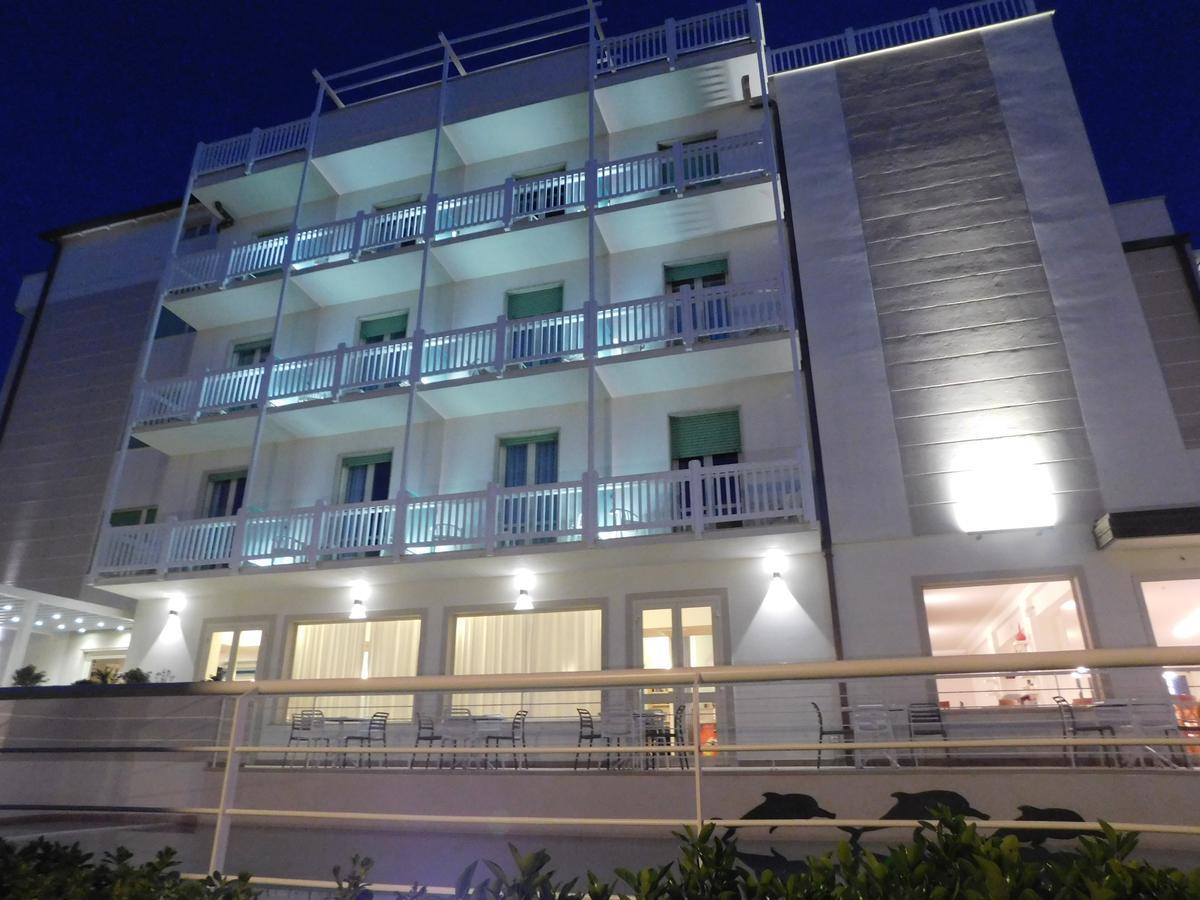 Hotel Oceano Marina di Pietrasanta Luaran gambar